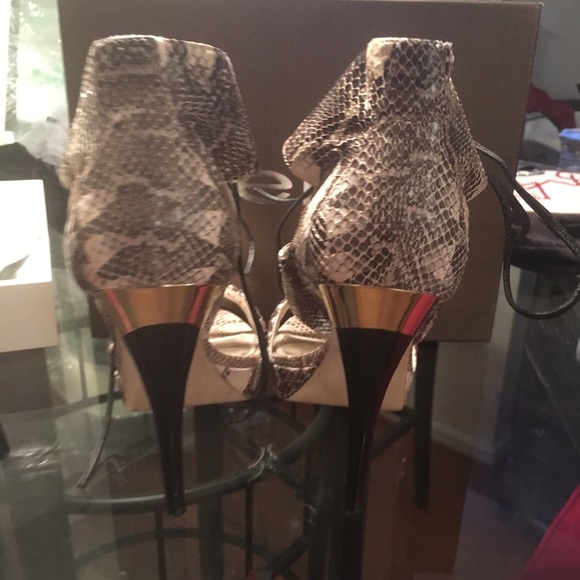 Bebe Beata Heels (Size 10) - Picture 3 of 4